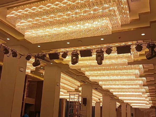 Installation knowledge of ceiling lights